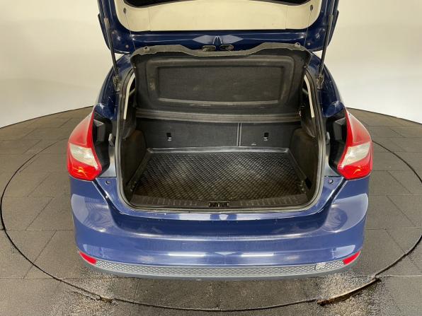Ford Focus III с пробегом 2014 года, цена 719 900 рублей, 213310 км, хэтчбек, Автокод Объявления