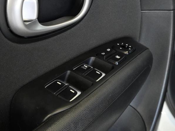 Kia Soul II Рестайлинг с пробегом 2018 года, цена 1 640 000 рублей, 90000 км, хэтчбек, Автокод Объявления
