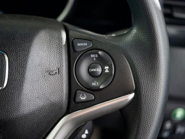 Honda Fit III Рестайлинг с пробегом 2018 года, цена 1 200 000 рублей, 95050 км, хэтчбек, Автокод Объявления