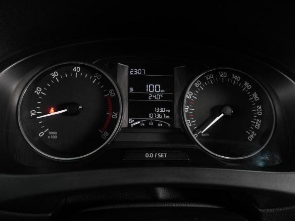 Skoda Rapid I с пробегом 2017 года, цена 1 060 000 рублей, 107366 км, лифтбек, Автокод Объявления