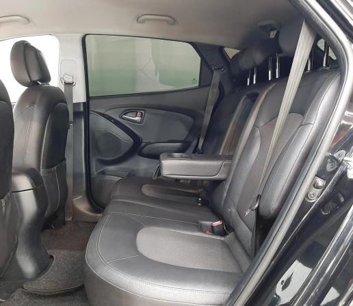 Hyundai ix35 I Рестайлинг с пробегом 2015 года, цена 1 540 000 рублей, 176250 км, внедорожник, Автокод Объявления
