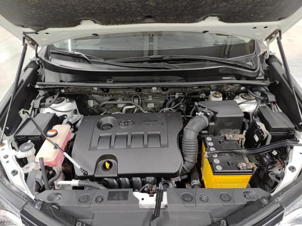 Toyota RAV4 IV (XA40) Рестайлинг с пробегом 2016 года, цена 2 200 000 рублей, 104000 км, внедорожник, Автокод Объявления