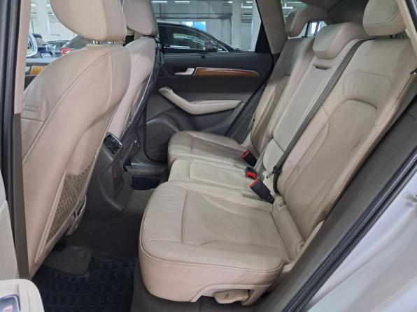 Audi Q5 I (8R) с пробегом 2009 года, цена 1 035 000 рублей, 253619 км, внедорожник, Автокод Объявления