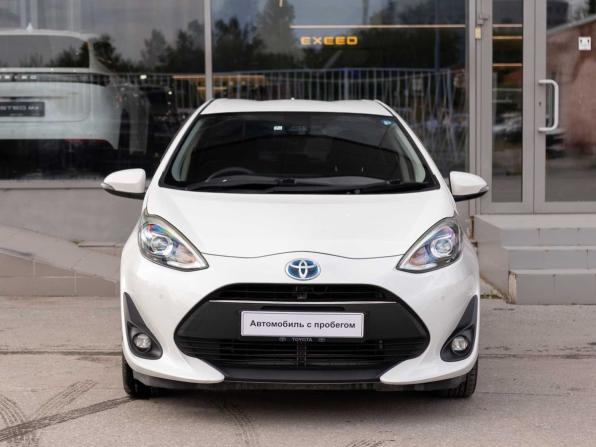 Toyota Aqua I Рестайлинг 2 с пробегом 2018 года, цена 1 015 000 рублей, 140598 км, хэтчбек, Автокод Объявления