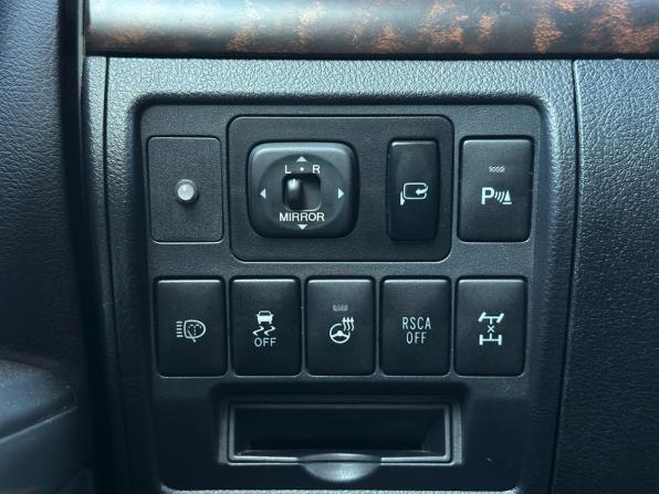 Toyota Land Cruiser 200 Series Рестайлинг 1 с пробегом 2013 года, цена 4 670 000 рублей, 94485 км, внедорожник, Автокод Объявления