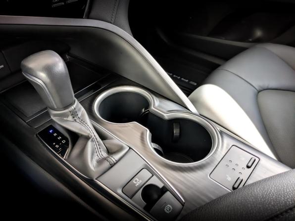 Toyota Camry VIII (XV70) Рестайлинг с пробегом 2021 года, цена 3 330 000 рублей, 88016 км, седан, Автокод Объявления