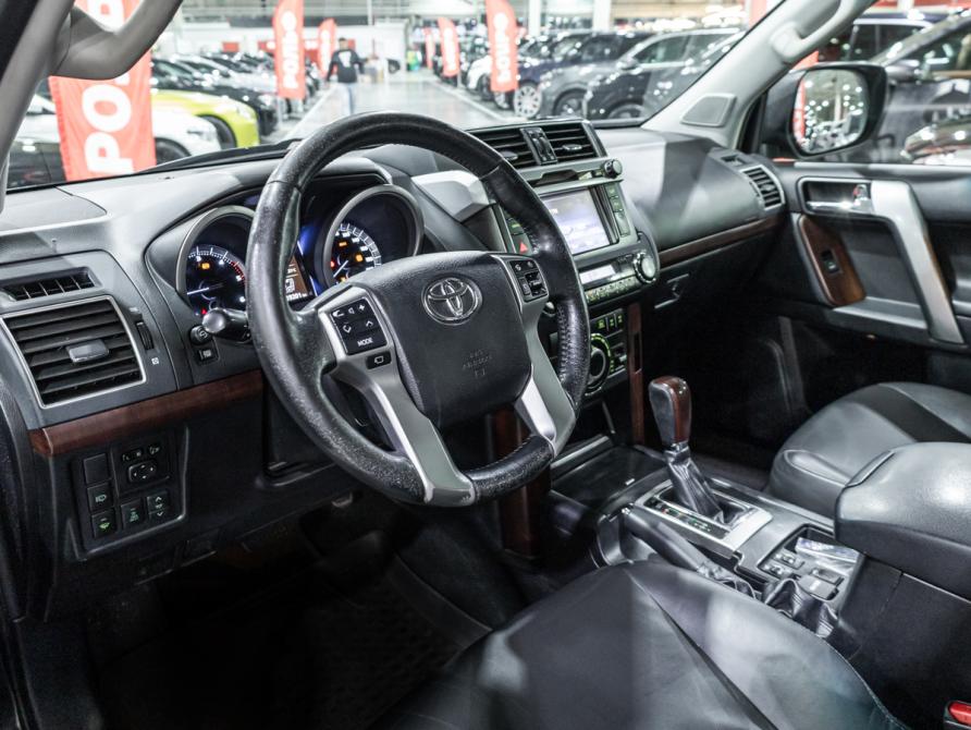 Toyota Land Cruiser Prado 150 Series Рестайлинг 1 Санкт-Петербург  - изображение 10