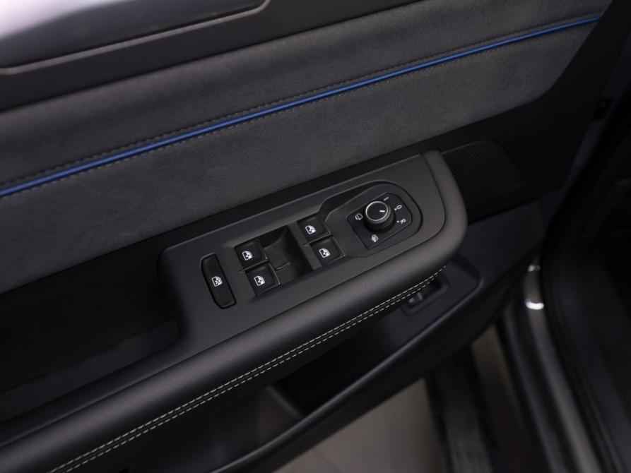 Volkswagen Tavendor I Рестайлинг Москва  - изображение 22