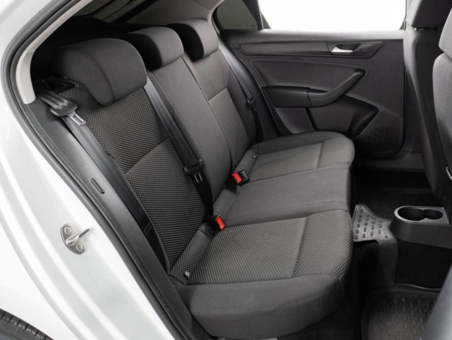 Volkswagen Polo V Рестайлинг Тюмень  - изображение 7