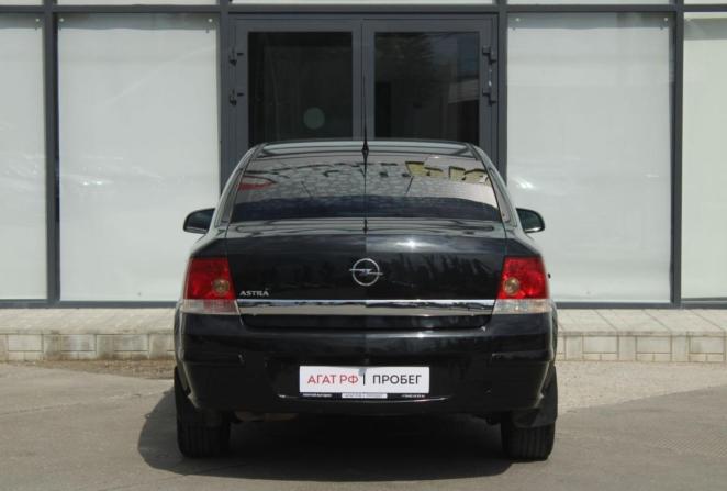 Opel Astra H Рестайлинг с пробегом 2012 года, цена 690 000 рублей, 233085 км, седан, Автокод Объявления