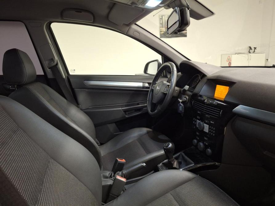 Opel Astra H Рестайлинг Казань  - изображение 13