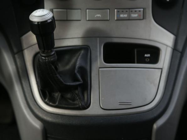 Hyundai H-1 II с пробегом 2008 года, цена 952 000 рублей, 353752 км, минивэн, Автокод Объявления