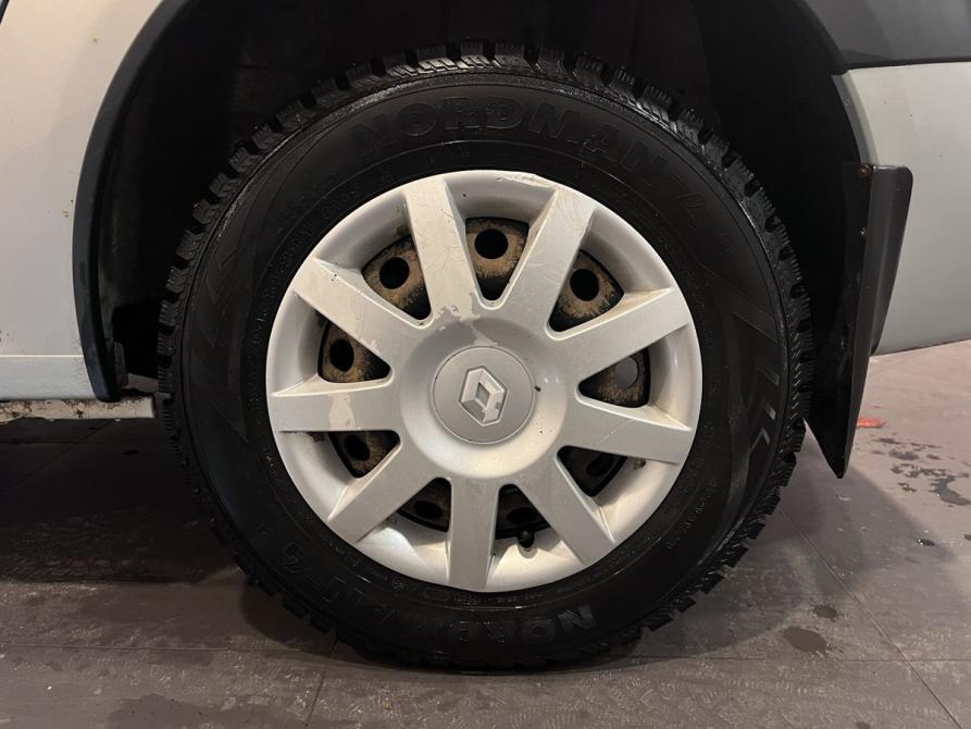 Renault Logan I Чебоксары  - изображение 18