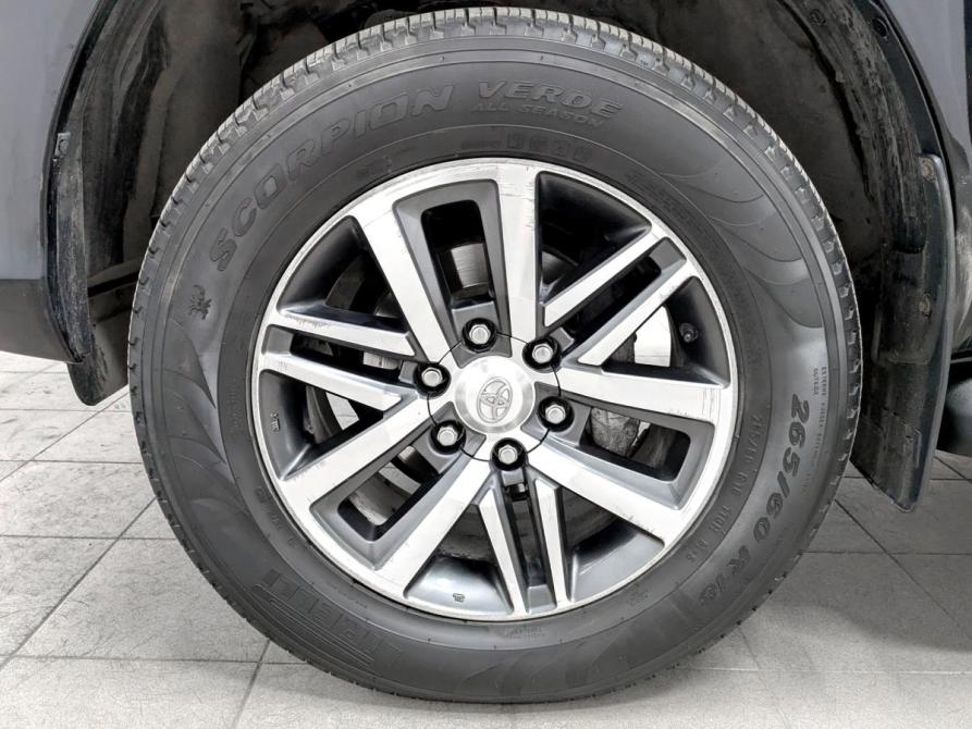 Toyota Hilux VIII Москва  - изображение 18
