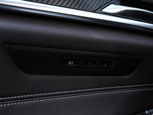 BMW 5 серии VII (G30/G31/G38) Рестайлинг с пробегом 2021 года, цена 4 300 000 рублей, 95442 км, седан, Автокод Объявления