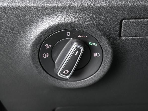 Volkswagen Polo VI с пробегом 2021 года, цена 1 719 000 рублей, 126906 км, лифтбек, Автокод Объявления