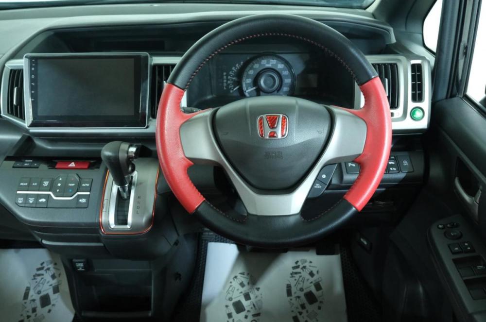 Honda Stepwgn IV Рестайлинг Омск  - изображение 12