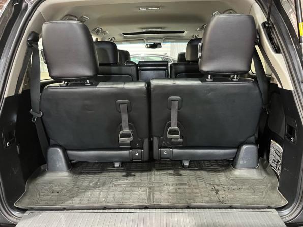 Toyota Land Cruiser 200 Series Рестайлинг 1 с пробегом 2014 года, цена 3 240 000 рублей, 244304 км, внедорожник, Автокод Объявления
