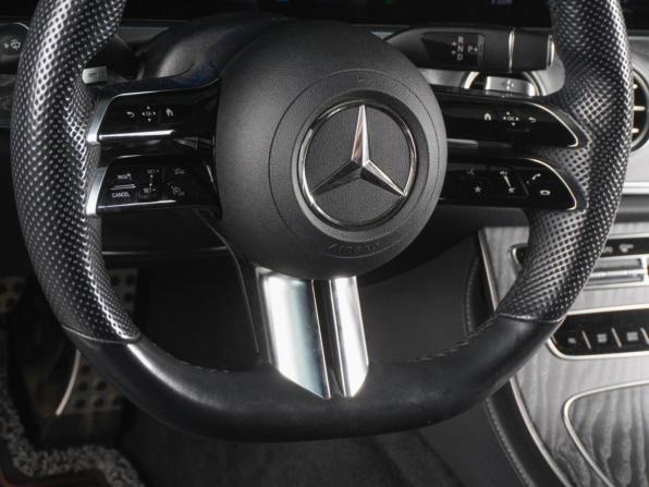 Mercedes-Benz E-Класс V (W213 S213 C238) Рестайлинг с пробегом 2022 года, цена 6 279 000 рублей, 45571 км, седан, Автокод Объявления