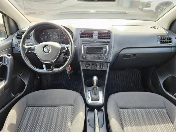 Volkswagen Polo V Рестайлинг с пробегом 2015 года, цена 1 115 000 рублей, 197039 км, седан, Автокод Объявления