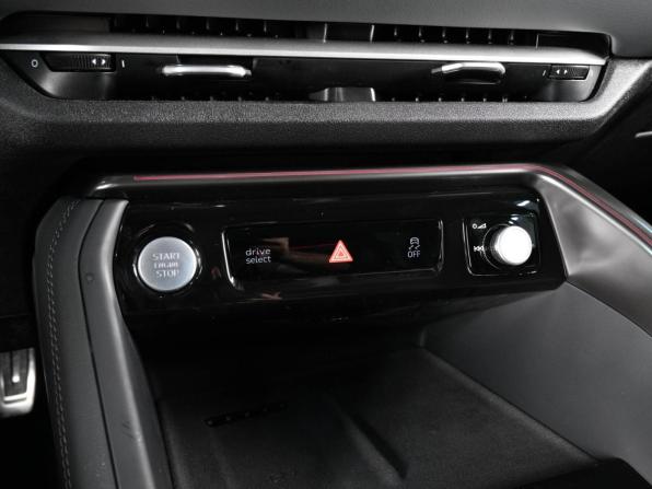 Audi Q5 III (GU) с пробегом 2026 года, цена 5 850 000 рублей, 1 км, внедорожник, Автокод Объявления