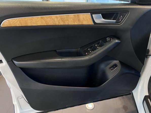 Audi Q5 I (8R) с пробегом 2011 года, цена 1 070 000 рублей, 292971 км, внедорожник, Автокод Объявления