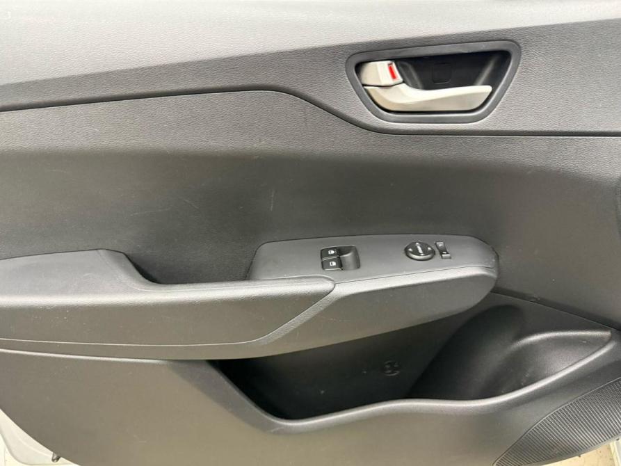 Hyundai Solaris II Набережные Челны  - изображение 6