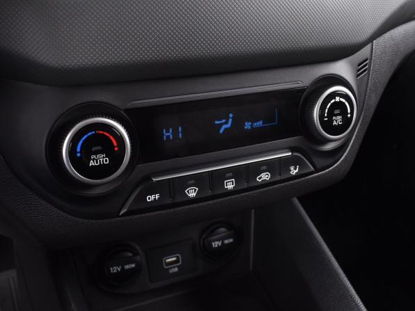 Hyundai Creta I Рестайлинг с пробегом 2021 года, цена 1 799 999 рублей, 63815 км, внедорожник, Автокод Объявления