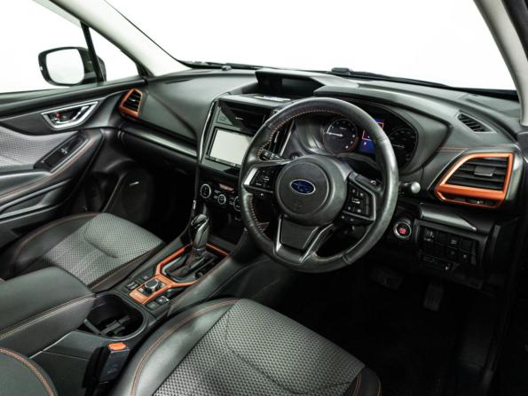 Subaru Forester V с пробегом 2018 года, цена 2 449 956 рублей, 112276 км, внедорожник, Автокод Объявления