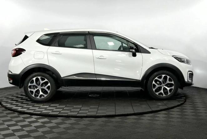 Renault Kaptur I с пробегом 2019 года, цена 1 545 000 рублей, 43423 км, внедорожник, Автокод Объявления