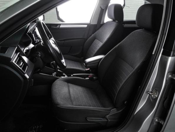 Skoda Rapid II с пробегом 2020 года, цена 1 457 000 рублей, 142153 км, лифтбек, Автокод Объявления