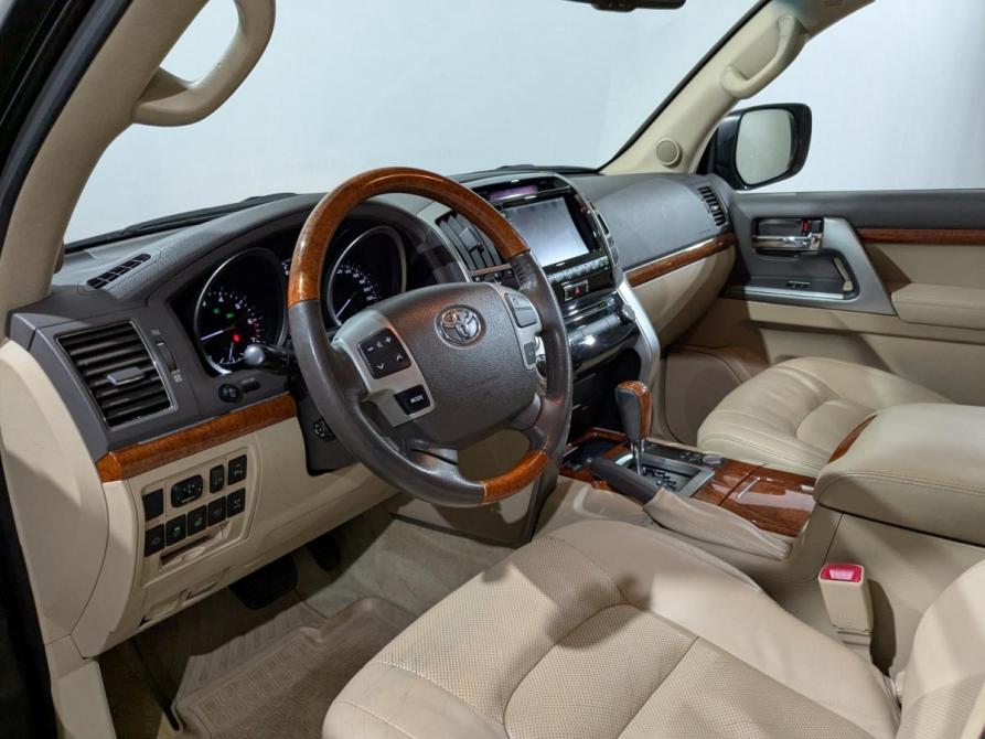 Toyota Land Cruiser 200 Series Рестайлинг 1 Химки  - изображение 30