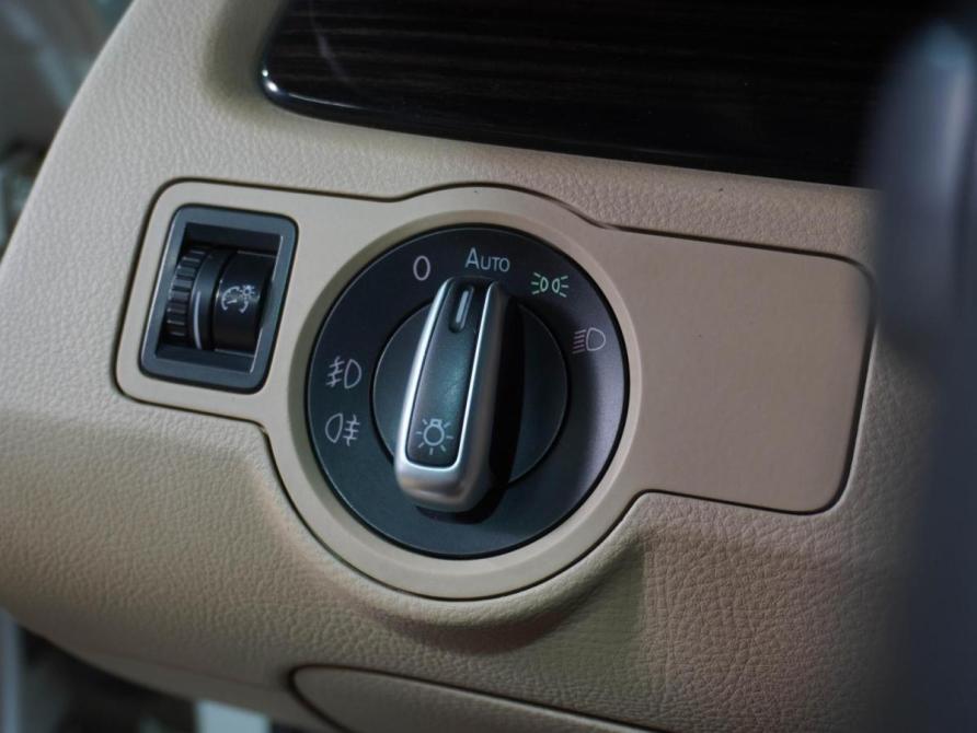 Volkswagen Passat CC I Рестайлинг Воронеж  - изображение 17