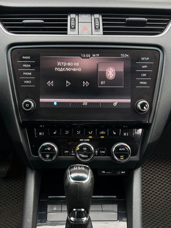 Skoda Octavia III (A7) Рестайлинг с пробегом 2017 года, цена 1 835 000 рублей, 122040 км, лифтбек, Автокод Объявления