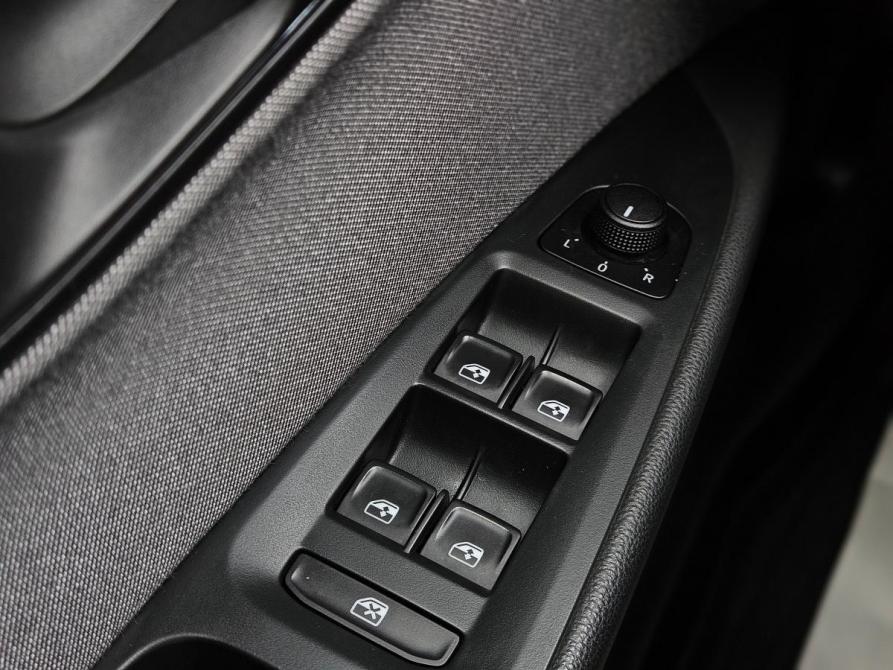 SEAT Leon III Рестайлинг Вологда  - изображение 14