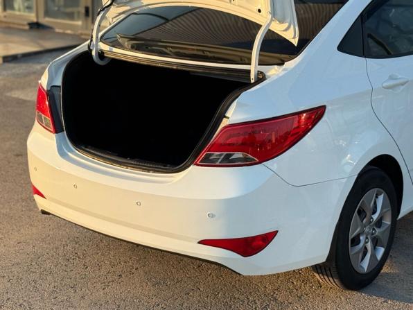 Hyundai Solaris I Рестайлинг с пробегом 2014 года, цена 1 150 000 рублей, 92125 км, седан, Автокод Объявления