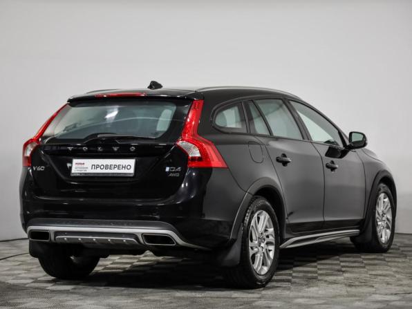 Volvo V60 Cross Country I с пробегом 2015 года, цена 1 949 000 рублей, 197115 км, универсал, Автокод Объявления