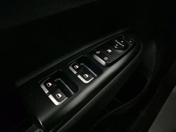 Kia Rio IV Рестайлинг с пробегом 2020 года, цена 1 700 000 рублей, 80387 км, хэтчбек, Автокод Объявления