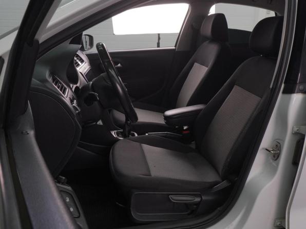 Volkswagen Polo V с пробегом 2014 года, цена 799 000 рублей, 188521 км, седан, Автокод Объявления