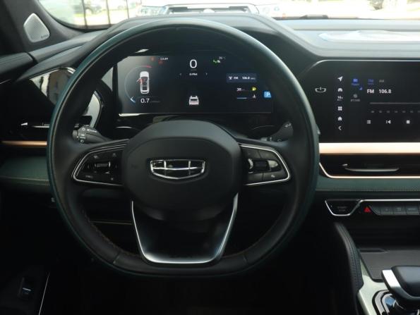 Geely Monjaro I с пробегом 2023 года, цена 3 156 000 рублей, 41110 км, внедорожник, Автокод Объявления