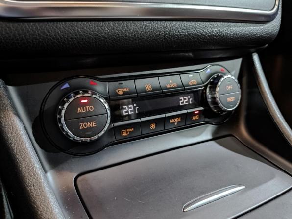Mercedes-Benz GLA I (X156) с пробегом 2015 года, цена 1 690 000 рублей, 133527 км, внедорожник, Автокод Объявления