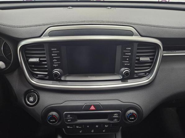 Kia Sorento III Prime Рестайлинг с пробегом 2019 года, цена 2 395 000 рублей, 254064 км, внедорожник, Автокод Объявления