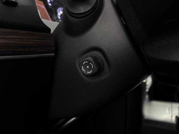 Toyota Land Cruiser Prado 150 Series Рестайлинг 3 с пробегом 2020 года, цена 5 997 000 рублей, 84174 км, внедорожник, Автокод Объявления