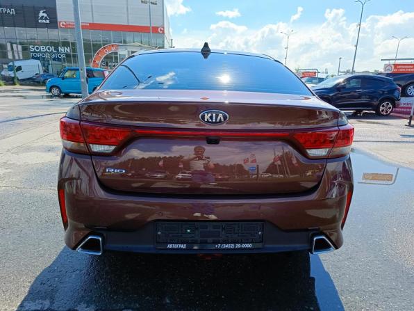 Kia Rio IV Рестайлинг с пробегом 2021 года, цена 1 869 995 рублей, 65471 км, седан, Автокод Объявления