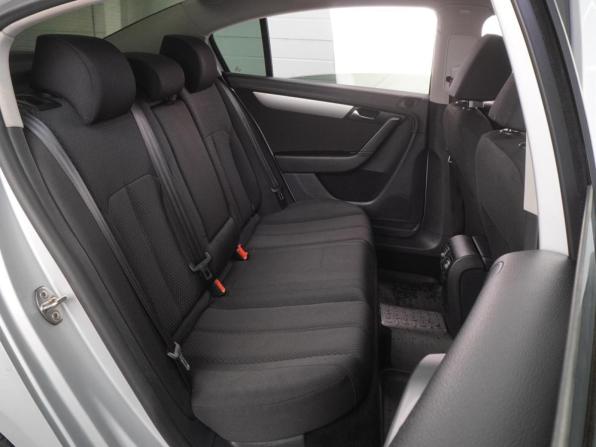 Volkswagen Passat B7 с пробегом 2012 года, цена 1 113 000 рублей, 141973 км, седан, Автокод Объявления