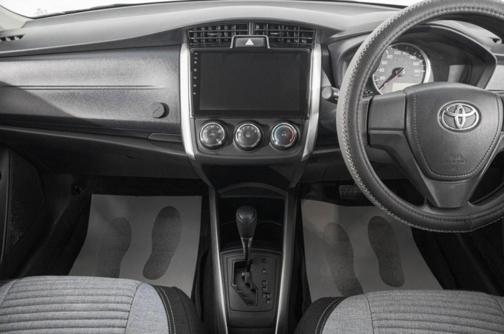 Toyota Corolla XI (E160 E170) Рестайлинг 2 Барнаул  - изображение 16