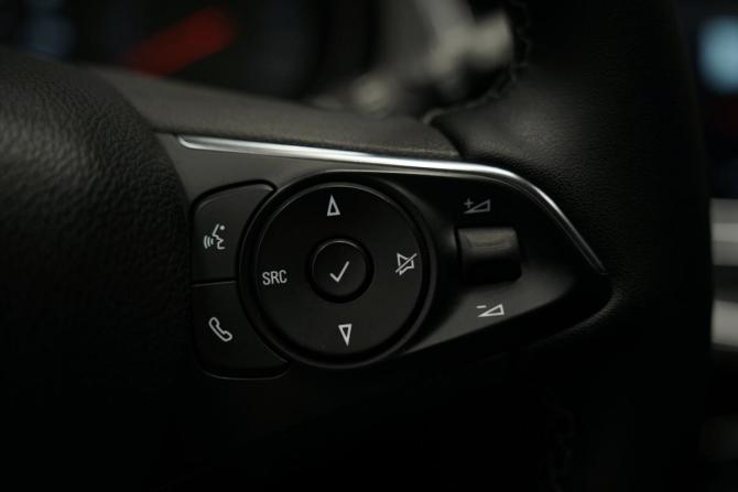 Opel Grandland I (X) с пробегом 2020 года, цена 1 994 000 рублей, 97400 км, внедорожник, Автокод Объявления