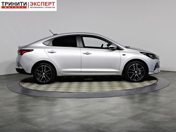 Hyundai Solaris II с пробегом 2020 года, цена 1 537 000 рублей, 122421 км, седан, Автокод Объявления