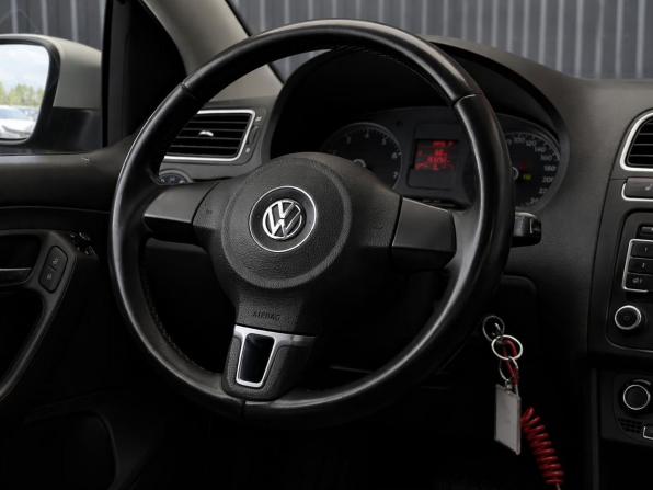 Volkswagen Polo V с пробегом 2012 года, цена 797 000 рублей, 183292 км, седан, Автокод Объявления