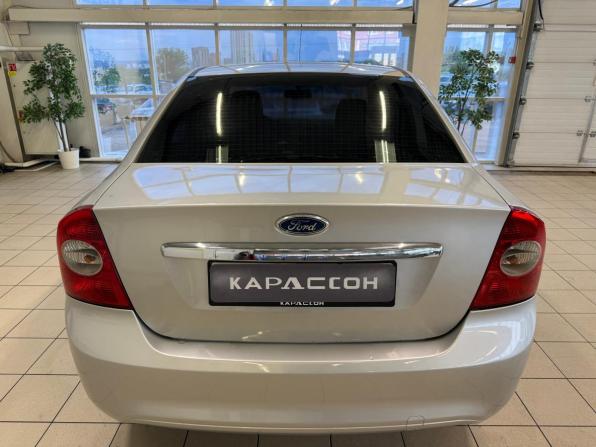 Ford Focus II Рестайлинг с пробегом 2008 года, цена 599 000 рублей, 189000 км, седан, Автокод Объявления